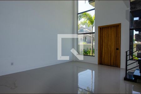 Casa de condomínio à venda com 300m², 3 quartos e 2 vagas Casa de condomínio à venda com 300m², 3 quartos e 2 vagasSala
