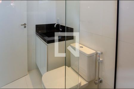Casa de condomínio à venda com 300m², 3 quartos e 2 vagas