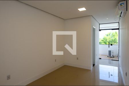 Casa de condomínio à venda com 300m², 3 quartos e 2 vagas
