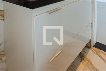Casa de condomínio à venda com 300m², 3 quartos e 2 vagas Casa de condomínio à venda com 300m², 3 quartos e 2 vagasLavabo