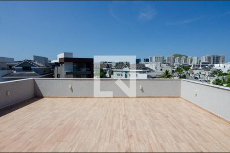 Casa de condomínio à venda com 300m², 3 quartos e 2 vagas