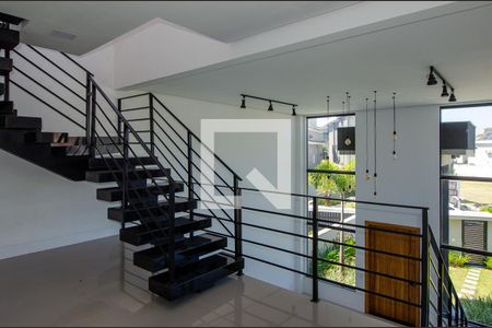 Casa de condomínio à venda com 300m², 3 quartos e 2 vagas