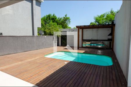 Casa de condomínio à venda com 300m², 3 quartos e 2 vagas Casa de condomínio à venda com 300m², 3 quartos e 2 vagasÁrea externa