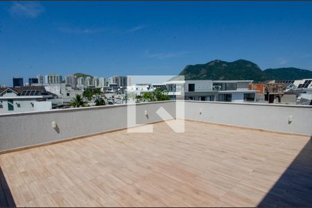 Casa de condomínio à venda com 300m², 3 quartos e 2 vagas