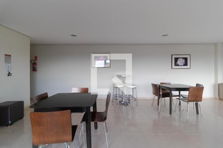 Apartamento para alugar com 98m², 3 quartos e 1 vaga Apartamento para alugar com 98m², 3 quartos e 1 vagaÁrea comum - Salão de festas