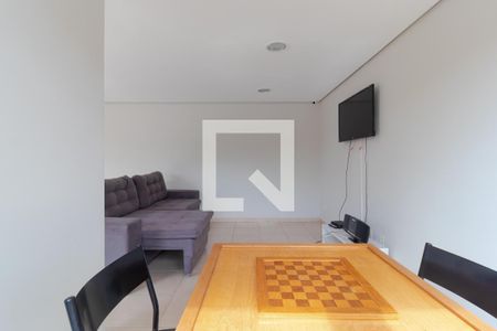 Apartamento para alugar com 98m², 3 quartos e 1 vaga Apartamento para alugar com 98m², 3 quartos e 1 vagaÁrea comum - Salão de Jogos