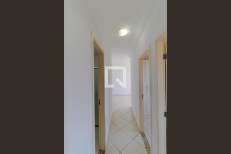 Apartamento para alugar com 98m², 3 quartos e 1 vaga Apartamento para alugar com 98m², 3 quartos e 1 vagaCorredor