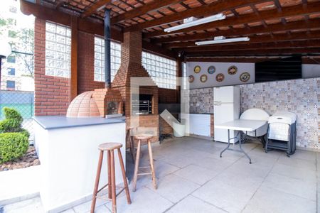 Apartamento à venda com 126m², 3 quartos e 2 vagas Apartamento à venda com 126m², 3 quartos e 2 vagasÁrea comum - Churrasqueira