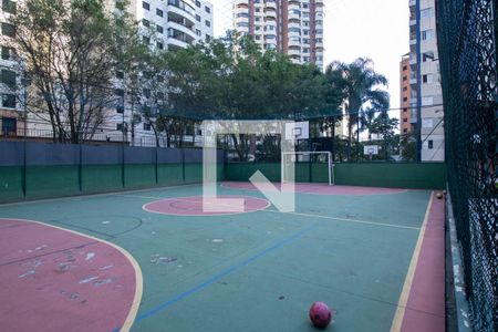 Apartamento à venda com 126m², 3 quartos e 2 vagas Apartamento à venda com 126m², 3 quartos e 2 vagasÁrea comum - Quadra Esportiva