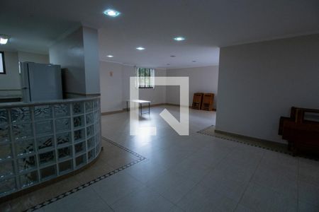Apartamento à venda com 126m², 3 quartos e 2 vagas Apartamento à venda com 126m², 3 quartos e 2 vagasÁrea comum - Salão de festas