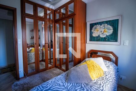 Apartamento à venda com 126m², 3 quartos e 2 vagas Apartamento à venda com 126m², 3 quartos e 2 vagasQuarto 3