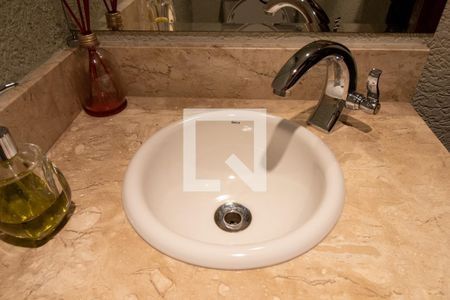 Apartamento à venda com 126m², 3 quartos e 2 vagas Apartamento à venda com 126m², 3 quartos e 2 vagasLavabo