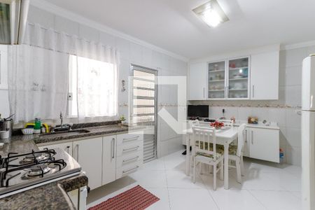 Casa à venda com 100m², 3 quartos e 2 vagasCozinha