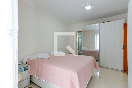 Casa à venda com 100m², 3 quartos e 2 vagasSuíte 1