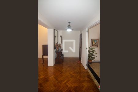 Apartamento à venda com 272m², 3 quartos e 1 vagaEntrada