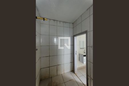 Casa para alugar com 24m², 1 quarto e sem vaga Casa para alugar com 24m², 1 quarto e sem vagaBanheiro