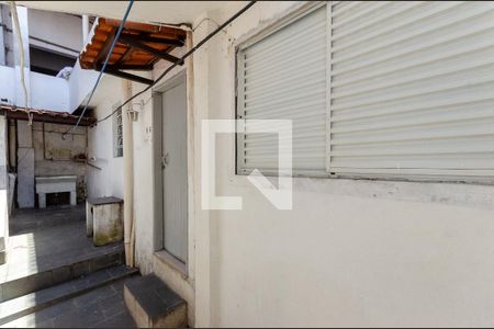 Casa para alugar com 24m², 1 quarto e sem vaga Casa para alugar com 24m², 1 quarto e sem vagaÁrea externa