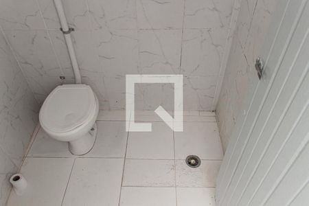 Banheiro de casa para alugar com 1 quarto, 40m² em Freguesia do Ó, São Paulo