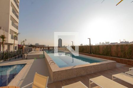 Apartamento à venda com 90m², 3 quartos e 2 vagasÁrea Comum - Piscina