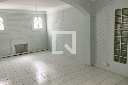 Sala 2 de casa para alugar com 3 quartos, 228m² em Vila Sonia, São Paulo