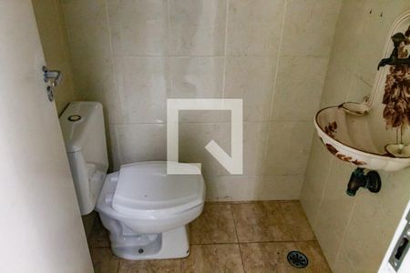 Lavabo de casa para alugar com 3 quartos, 228m² em Vila Sonia, São Paulo