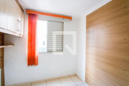 Quarto 1 - Suíte de apartamento à venda com 2 quartos, 49m² em Parque São Vicente, Santo André