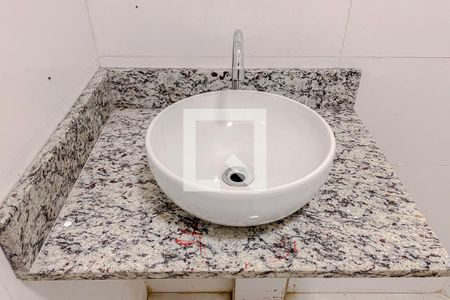 Apartamento à venda com 45m², 2 quartos e sem vagaBanheiro