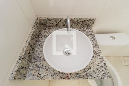 Apartamento à venda com 48m², 2 quartos e 1 vagaDetalhe - Banheiro