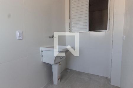 Apartamento à venda com 42m², 2 quartos e sem vaga Apartamento à venda com 42m², 2 quartos e sem vagaÁrea de serviço