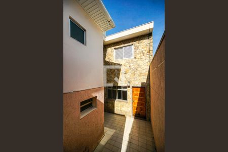 Casa de condomínio para alugar com 80m², 2 quartos e 1 vaga Casa de condomínio para alugar com 80m², 2 quartos e 1 vagaQuintal