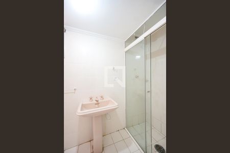 Casa de condomínio para alugar com 80m², 2 quartos e 1 vaga Casa de condomínio para alugar com 80m², 2 quartos e 1 vagaBanheiro de serviço