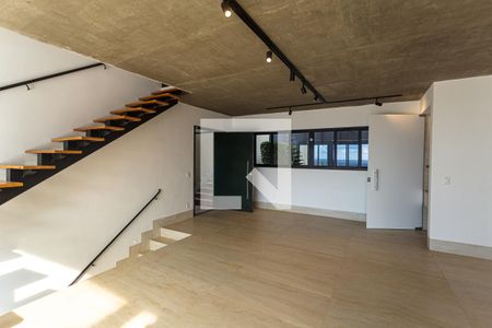 Casa para alugar com 3 quartos, 332m² em Comiteco, Belo Horizonte