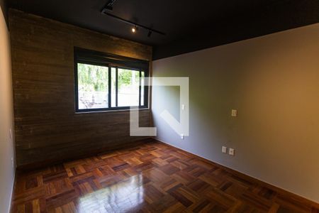 Casa para alugar com 332m², 3 quartos e 3 vagas