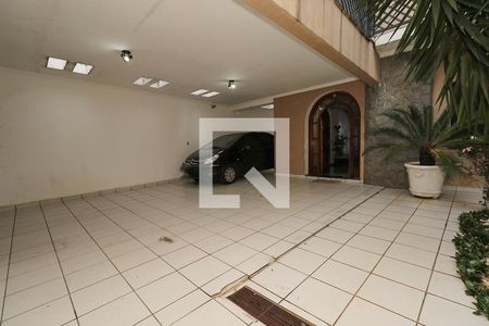 Casa à venda com 400m², 4 quartos e 6 vagas Casa à venda com 400m², 4 quartos e 6 vagasGaragem 6 Vagas