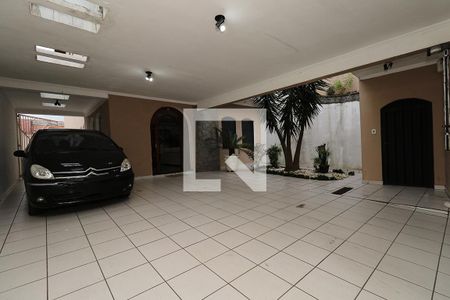 Casa à venda com 400m², 4 quartos e 6 vagas Casa à venda com 400m², 4 quartos e 6 vagasGaragem 6 Vagas