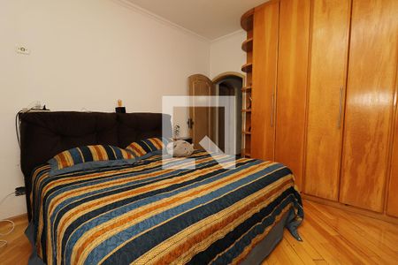 Casa à venda com 400m², 4 quartos e 6 vagas Casa à venda com 400m², 4 quartos e 6 vagasQuarto 3