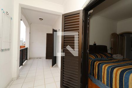 Casa à venda com 400m², 4 quartos e 6 vagas Casa à venda com 400m², 4 quartos e 6 vagasVaranda do Quarto 3 e 4