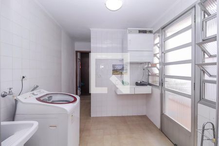 Casa à venda com 249m², 3 quartos e 3 vagasÁrea de Serviço