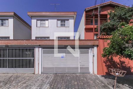 Casa à venda com 249m², 3 quartos e 3 vagasFachada