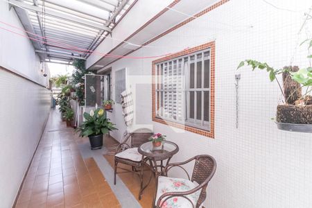 Casa à venda com 249m², 3 quartos e 3 vagasCorredor Externo