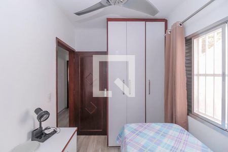 Casa à venda com 249m², 3 quartos e 3 vagasQuarto 2