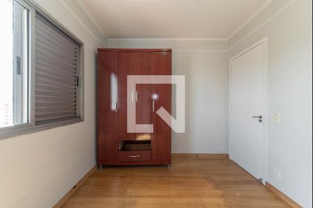 Apartamento à venda com 95m², 3 quartos e 1 vagaQuarto 2