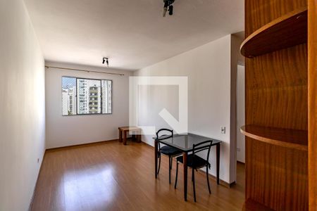 Sala de apartamento para alugar com 1 quarto, 49m² em Moema, São Paulo