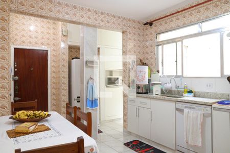 Apartamento à venda com 153m², 3 quartos e sem vagaCozinha