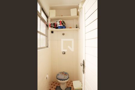 Apartamento à venda com 153m², 3 quartos e sem vagaBanheiro de serviço