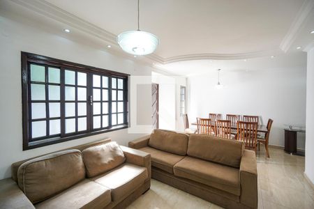 Sala de casa de condomínio para alugar com 3 quartos, 120m² em Vila Esperança, São Paulo