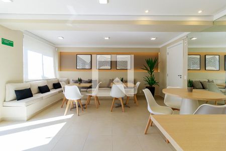 Apartamento à venda com 30m², 1 quarto e sem vaga Apartamento à venda com 30m², 1 quarto e sem vagaSalão de Festas