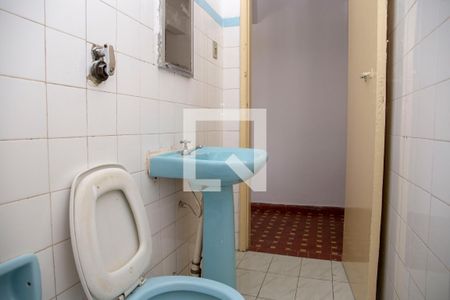 Casa à venda com 400m², 5 quartos e 5 vagasBanheiro Casa 2