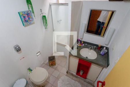 Casa à venda com 280m², 3 quartos e 2 vagasBanheiro terreo