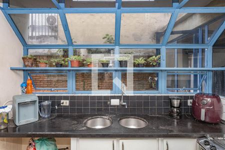 Casa à venda com 280m², 3 quartos e 2 vagasCozinha